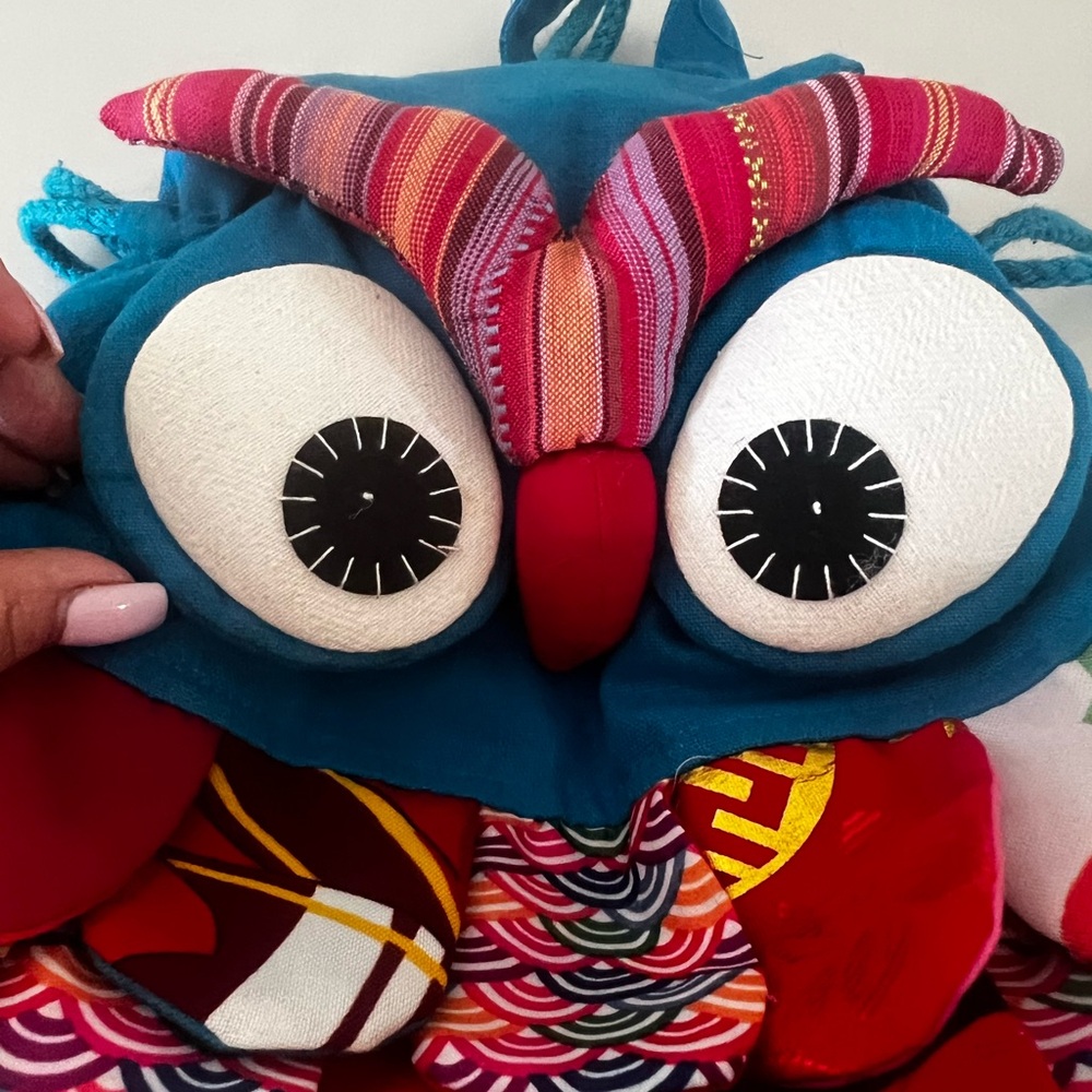 Handmade Multicolor Owl Patchwork Backpack - Blue Base - Picture 3 of 8